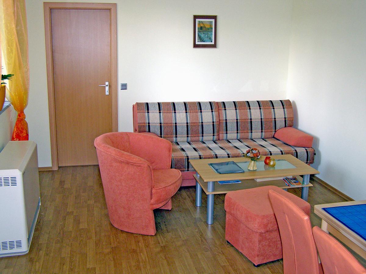 Holiday Home Goetheallee By Interhome Krakow am See Kültér fotó